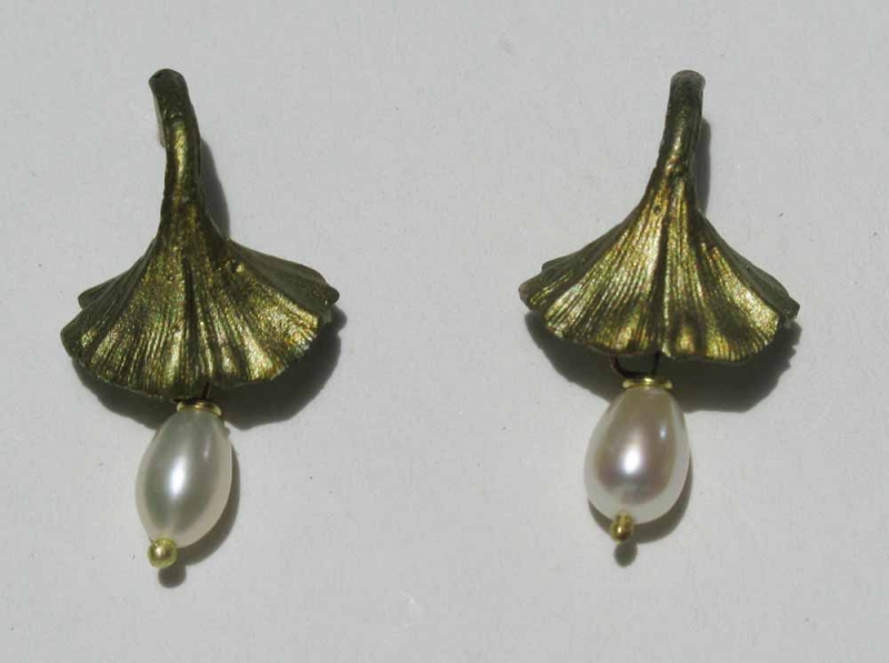 Ginkgo Post Earring with Pearls